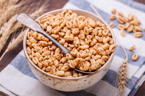 Як приготувати рисові пластівці до сніданку вдома